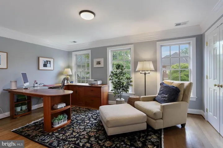 3818 N Randolph Ct, Arlington, Virginia 22207