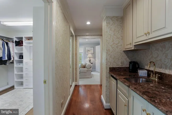 3818 N Randolph Ct, Arlington, Virginia 22207