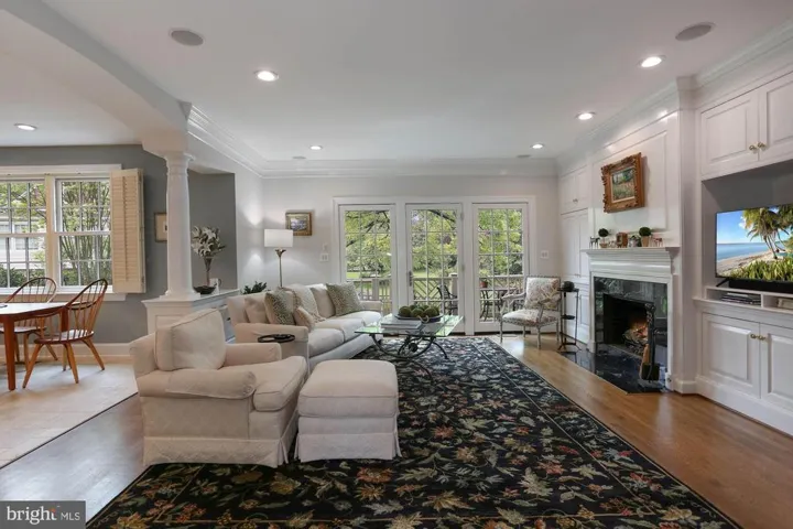 3818 N Randolph Ct, Arlington, Virginia 22207