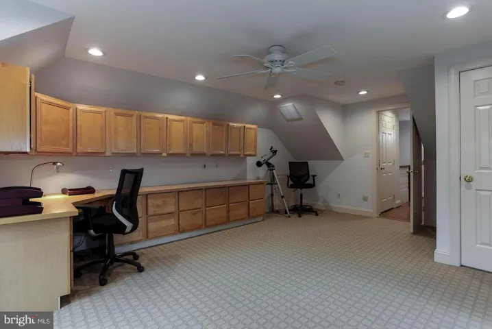 3818 N Randolph Ct, Arlington, Virginia 22207