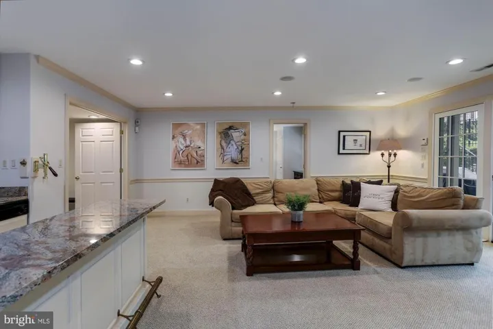 3818 N Randolph Ct, Arlington, Virginia 22207