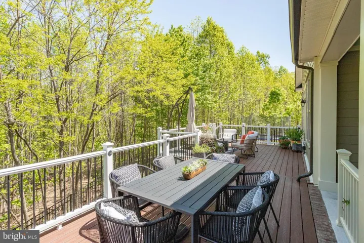 17100 Gullwing Dr, Dumfries, Virginia 22026
