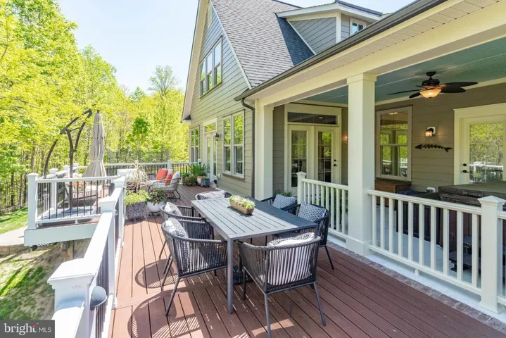 17100 Gullwing Dr, Dumfries, Virginia 22026
