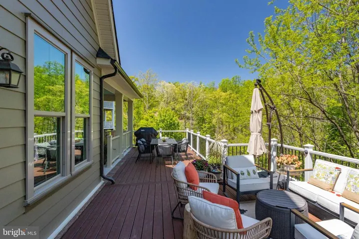 17100 Gullwing Dr, Dumfries, Virginia 22026