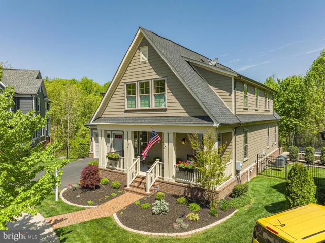 17100 Gullwing Dr, Dumfries, Virginia 22026