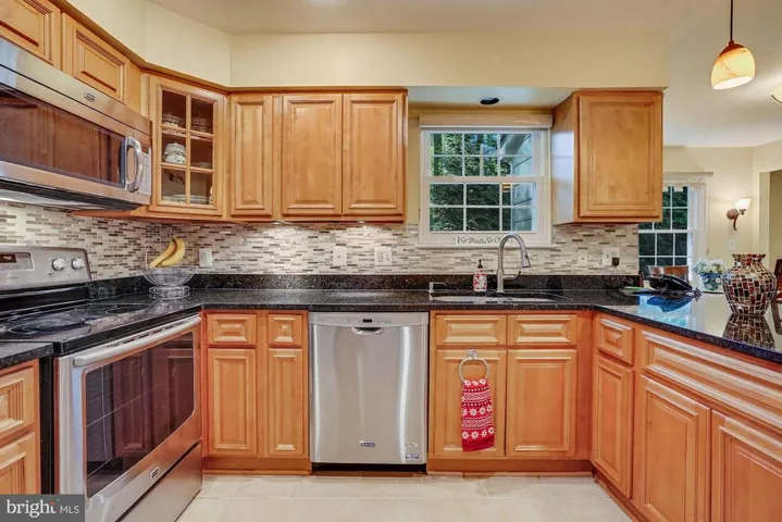 3727 Krysia Ct, Annandale, Virginia 22003
