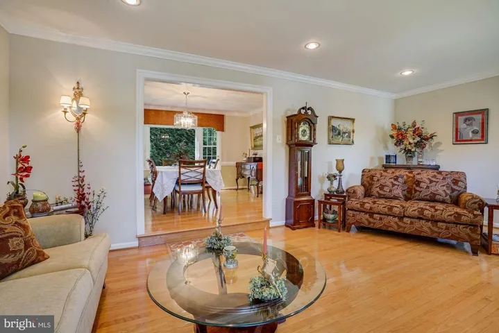 3727 Krysia Ct, Annandale, Virginia 22003