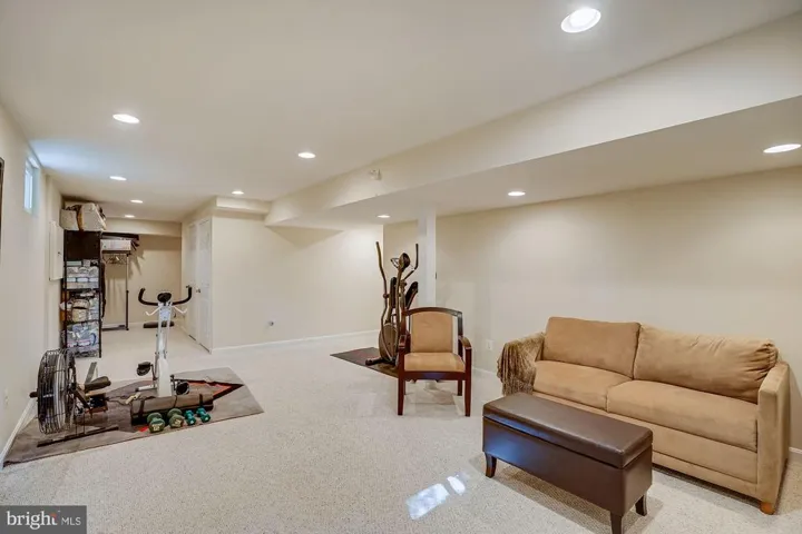 3727 Krysia Ct, Annandale, Virginia 22003
