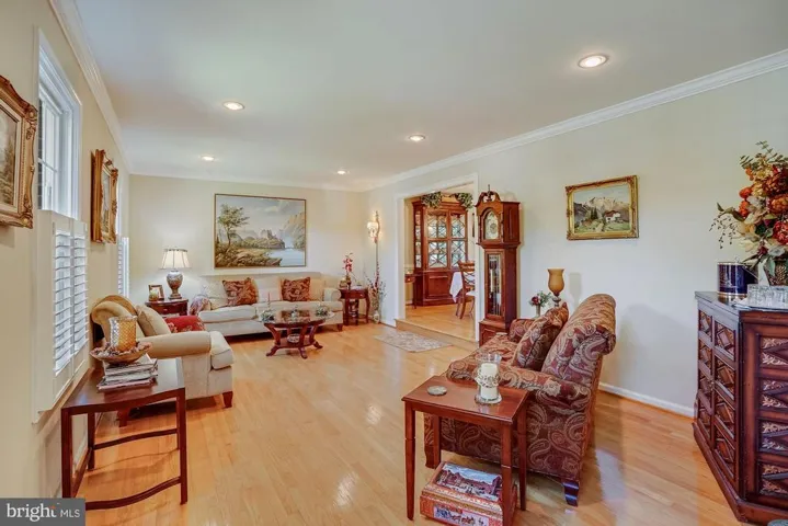 3727 Krysia Ct, Annandale, Virginia 22003