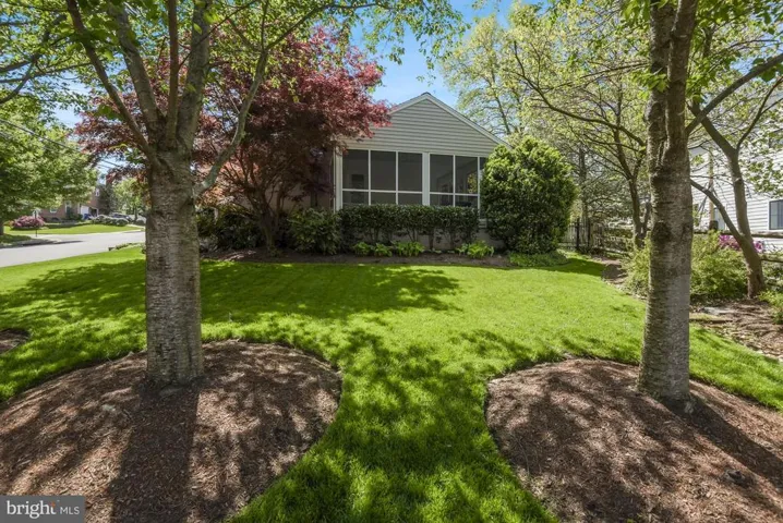 2710 N Brandywine St, Arlington, Virginia 22207