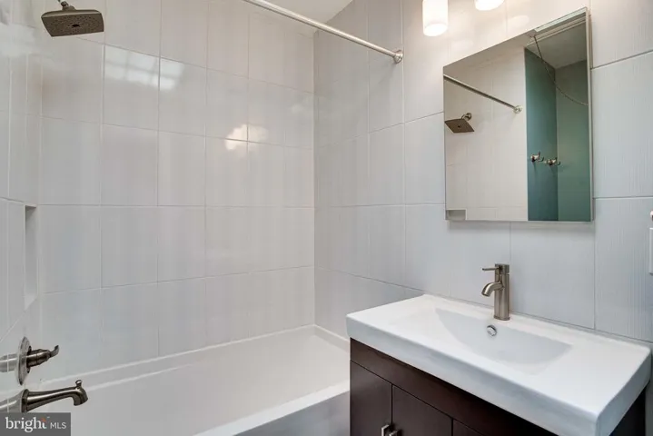 5211 New Hampshire Ave Nw, Washington, District of Columbia 20011