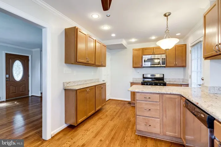 5940 N Kings Hwy, Alexandria, Virginia 22303
