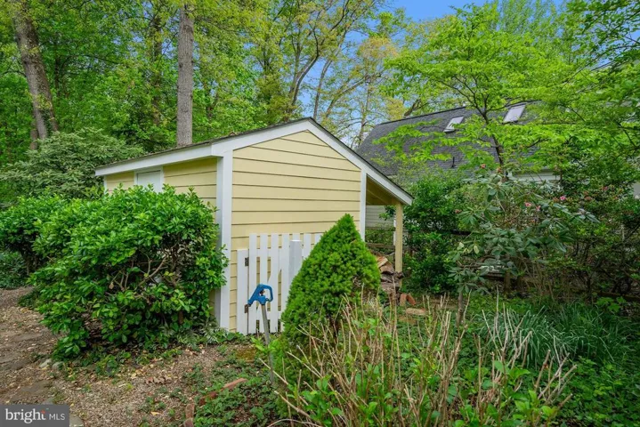 3804 Hummer Rd, Annandale, Virginia 22003