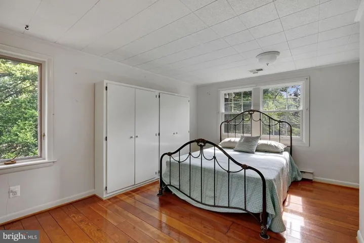 3804 Hummer Rd, Annandale, Virginia 22003