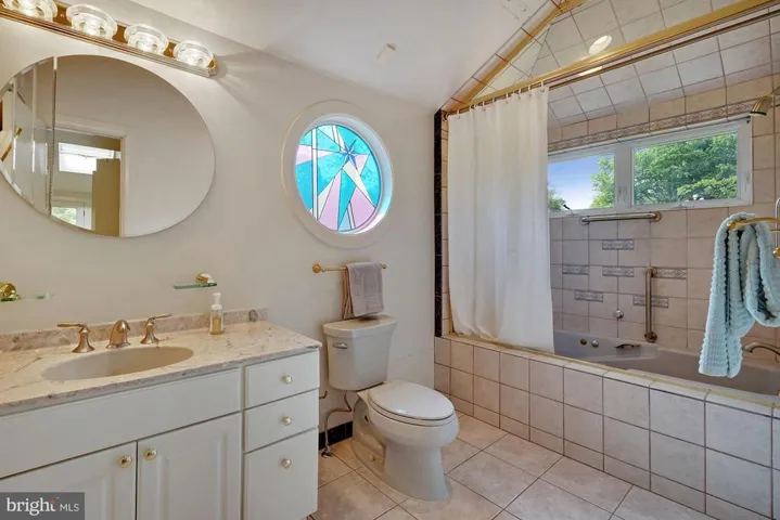3804 Hummer Rd, Annandale, Virginia 22003
