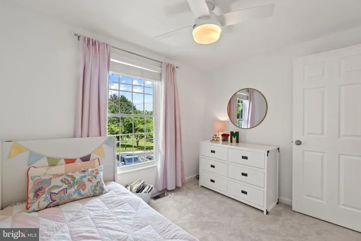 43498 Postrail Sq, Ashburn, Virginia 20147