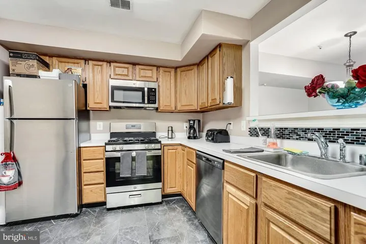 12217 Fairfield House Dr #100a, Fairfax, Virginia 22033