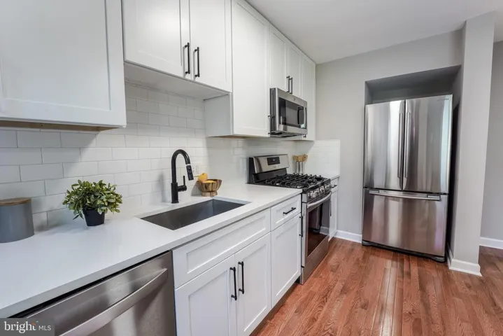 1602 W St Ne, Washington, District of Columbia 20018
