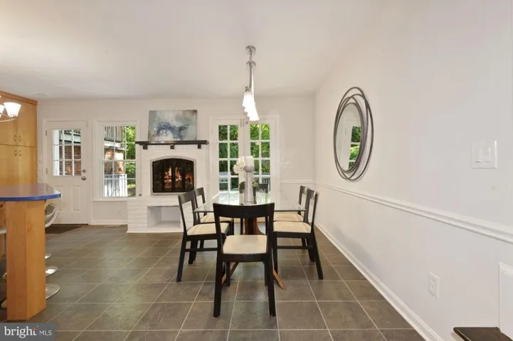 2401 Claremont Dr, Falls Church, Virginia 22043