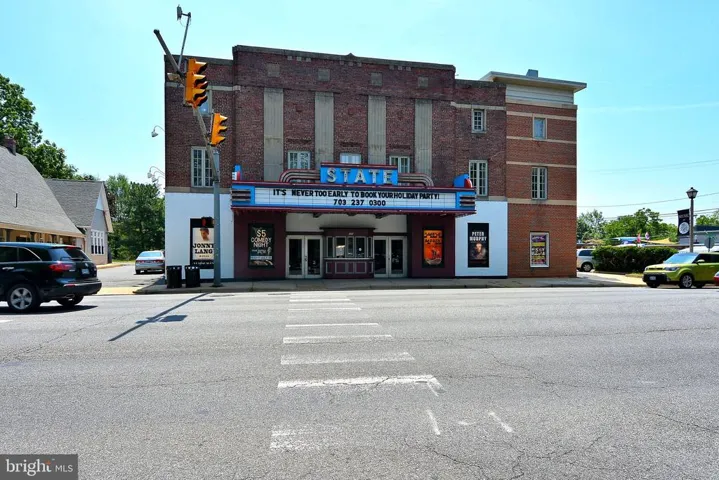 122 S Spring St, Falls Church, Virginia 22046