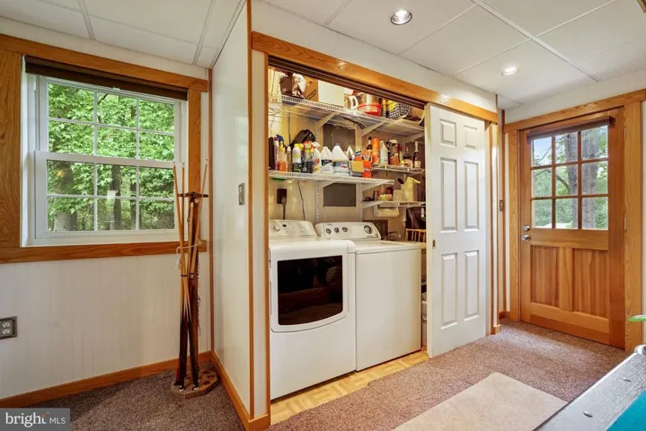 8703 Lothbury Ct, Fairfax, Virginia 22031
