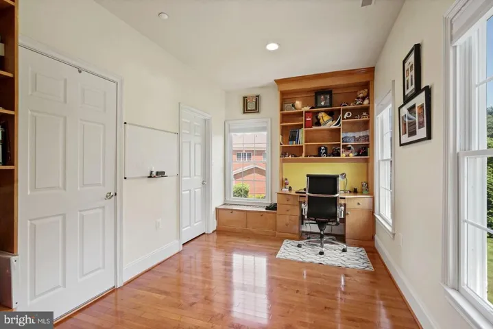 10503 Rivers Bend Ln, Potomac, Maryland 20854