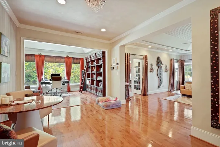 10503 Rivers Bend Ln, Potomac, Maryland 20854