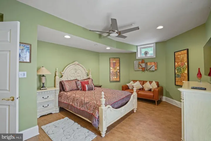10503 Rivers Bend Ln, Potomac, Maryland 20854