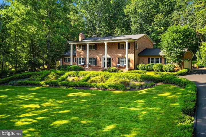 10511 William Terry Dr, Vienna, Virginia 22181