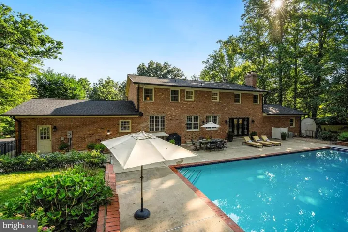10511 William Terry Dr, Vienna, Virginia 22181