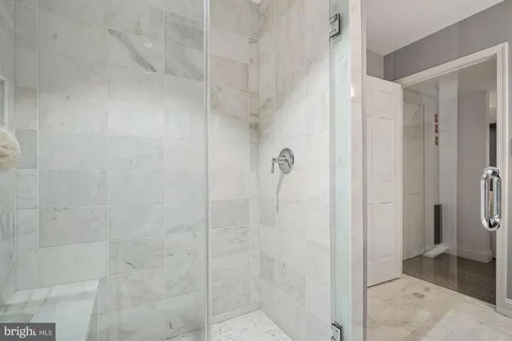 10511 William Terry Dr, Vienna, Virginia 22181