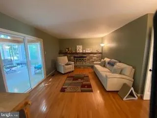 7416 Carath Ct, Springfield, Virginia 22153