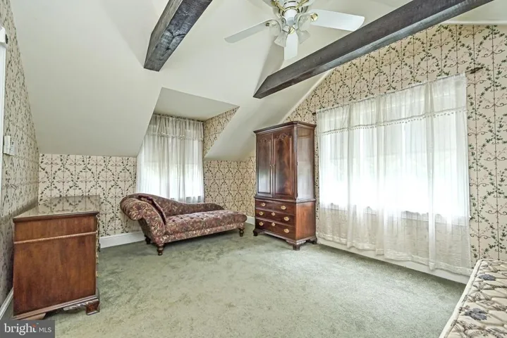 310 Shadow Walk, Falls Church, Virginia 22046