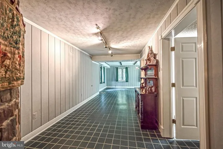 310 Shadow Walk, Falls Church, Virginia 22046