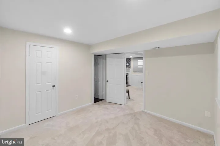 6909 Chelsea Rd, Mclean, Virginia 22101