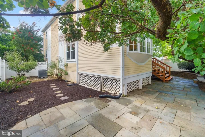 6909 Chelsea Rd, Mclean, Virginia 22101