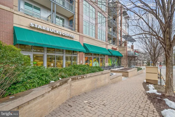 6909 Chelsea Rd, Mclean, Virginia 22101