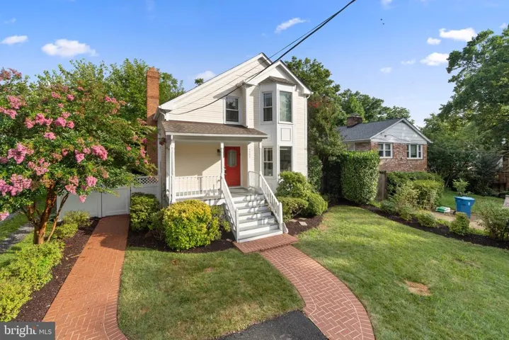 6909 Chelsea Rd, Mclean, Virginia 22101