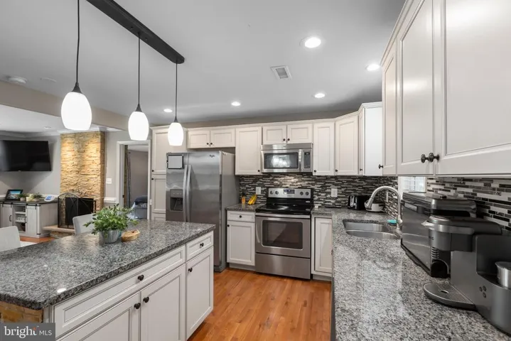 26 Breezy Hill Dr, Stafford, Virginia 22556