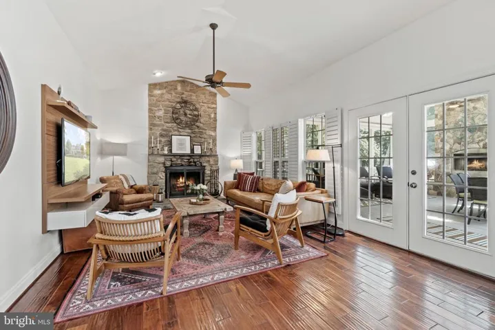 4937 Sunset Ln, Annandale, Virginia 22003