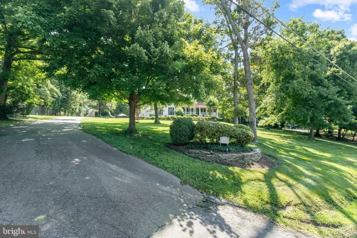 4937 Sunset Ln, Annandale, Virginia 22003