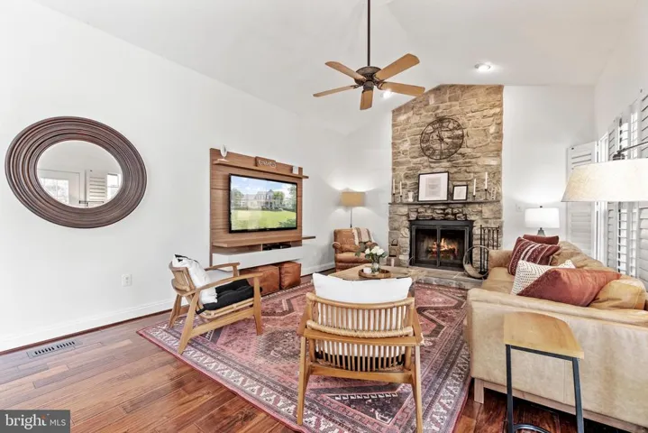 4937 Sunset Ln, Annandale, Virginia 22003