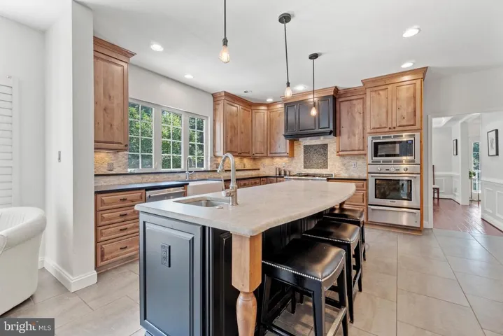 4937 Sunset Ln, Annandale, Virginia 22003
