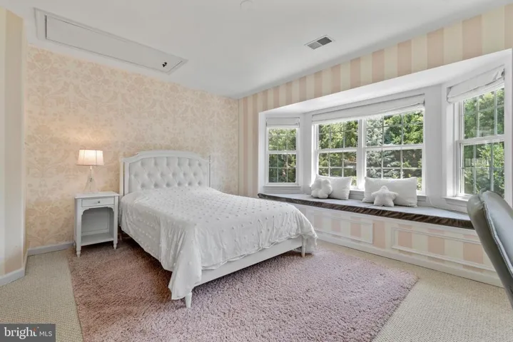 4937 Sunset Ln, Annandale, Virginia 22003