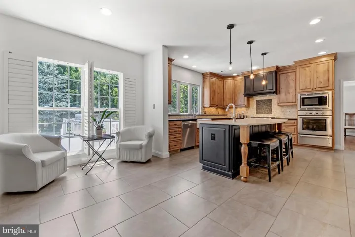 4937 Sunset Ln, Annandale, Virginia 22003