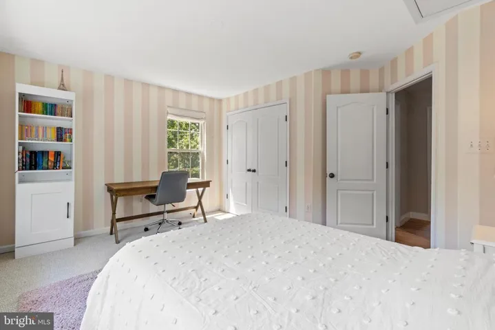 4937 Sunset Ln, Annandale, Virginia 22003