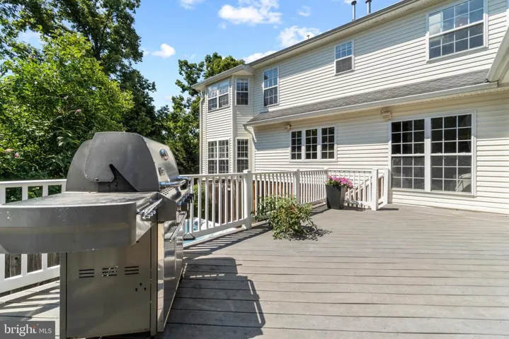 4937 Sunset Ln, Annandale, Virginia 22003