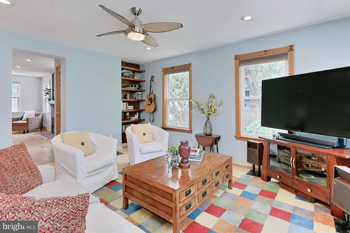 6900 Jefferson Ave, Falls Church, Virginia 22042