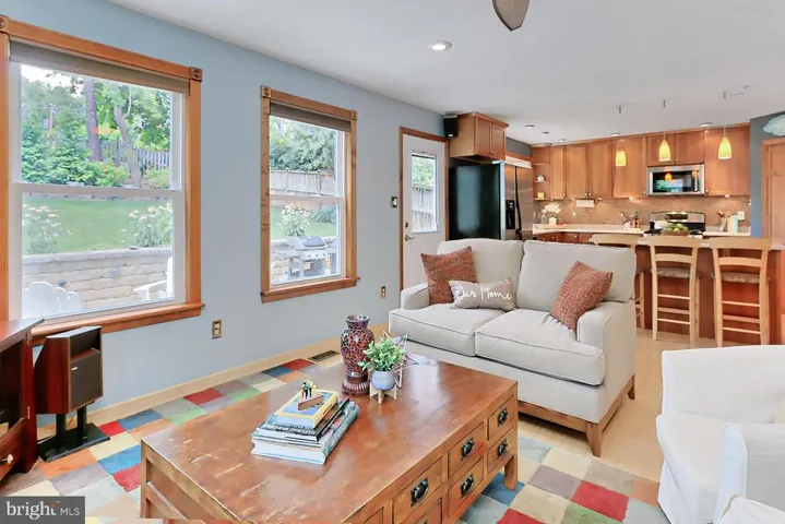 6900 Jefferson Ave, Falls Church, Virginia 22042