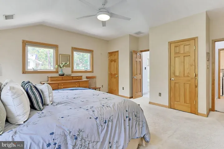 6900 Jefferson Ave, Falls Church, Virginia 22042